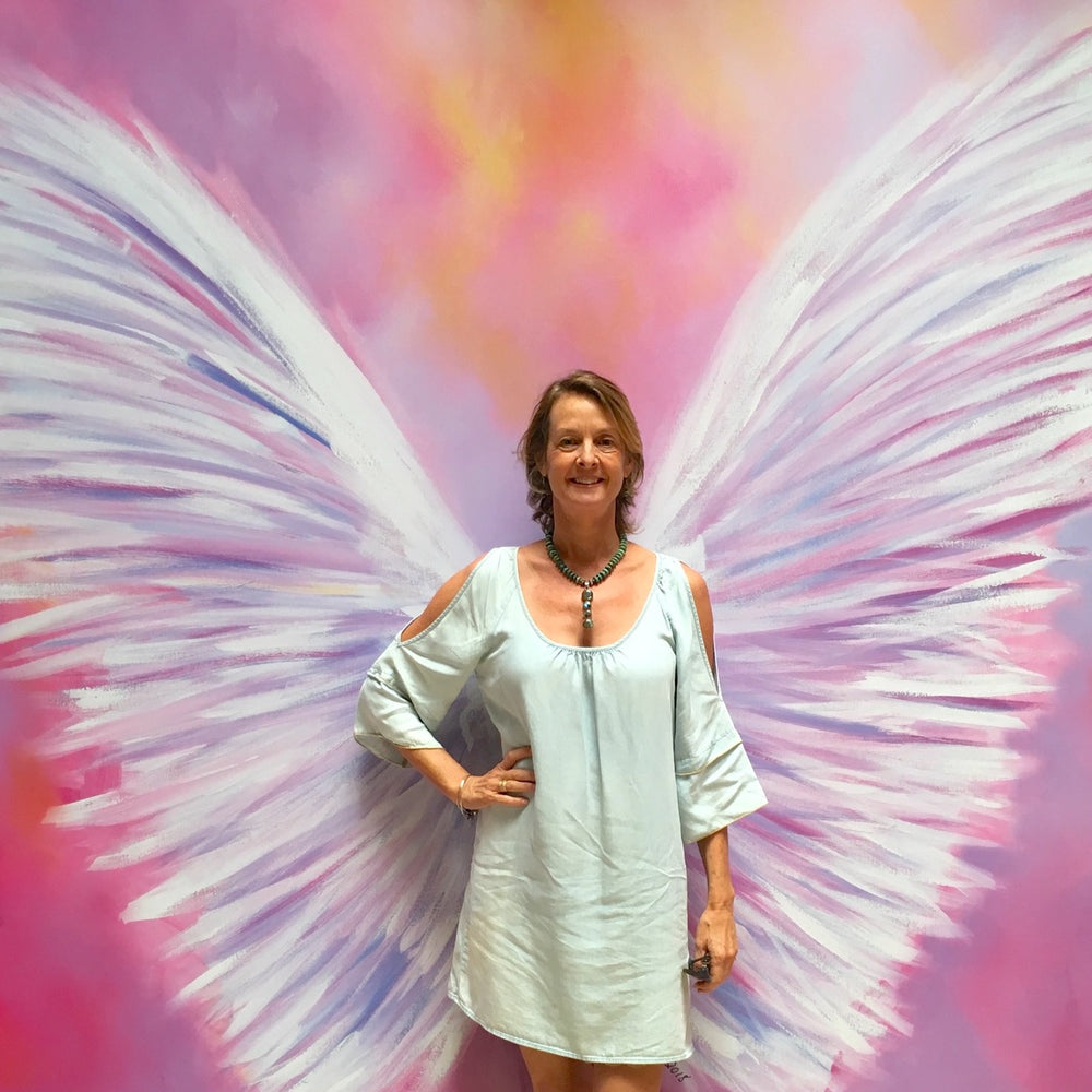 patti bruce, angel wings, mural painting, artist, art, hawaii, smily, joy